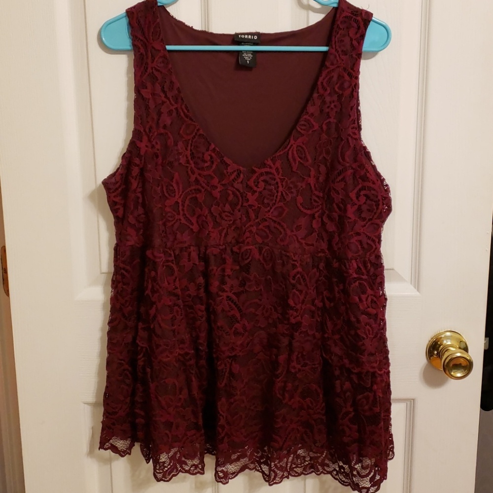 Torrid lace babydoll top sz 1